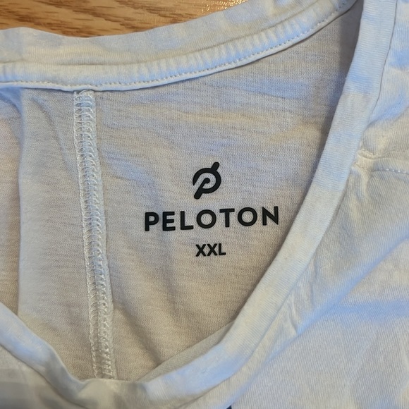 Peloton Wonen’s Tank Top - Leopard - Picture 3 of 3